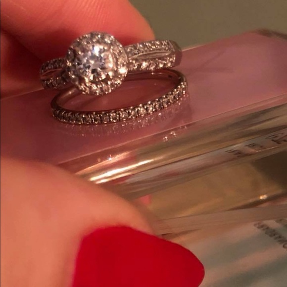 14k white gold .75caret diamond 💍 wedding set